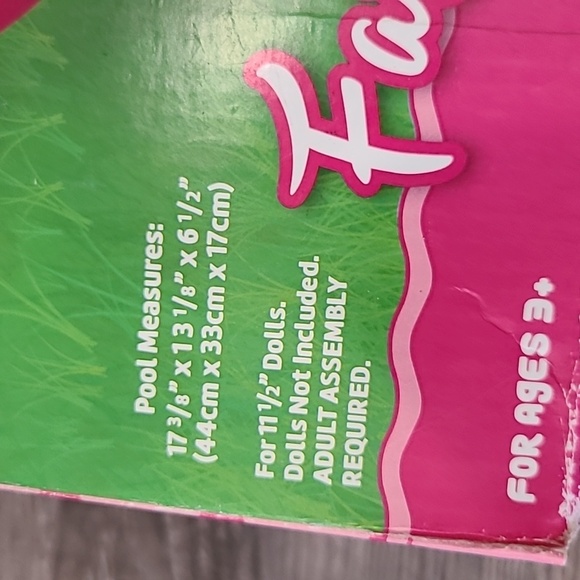 Pool Party Set by Fashion Doll - Picture 10 of 10